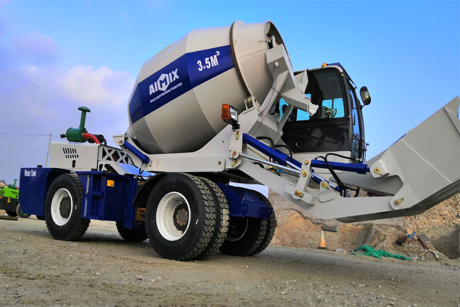 self loading concrete mixer for sale in Malaysia