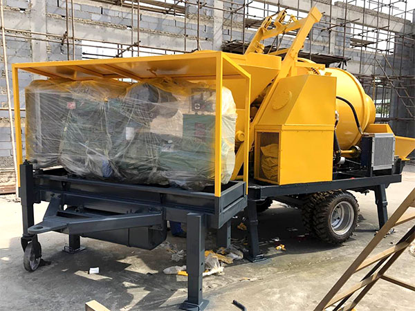 portable diesel concrete mixer with pump