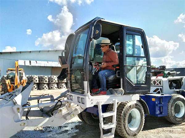 self loading concrete machine