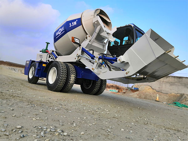 https://aimix.my/wp-content/uploads/2022/06/self-loading-concrete-mixer-price.jpg